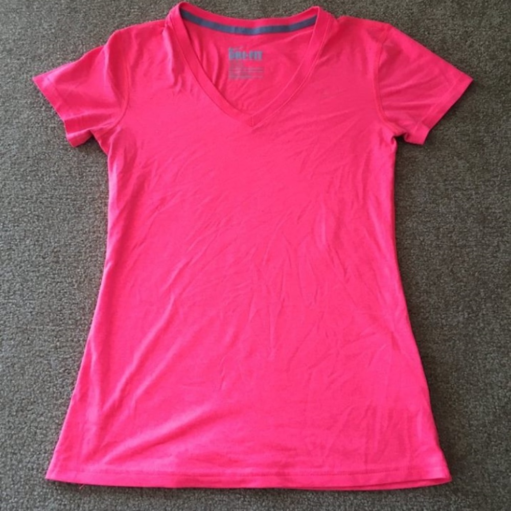 Nike dry-fit workout shirt